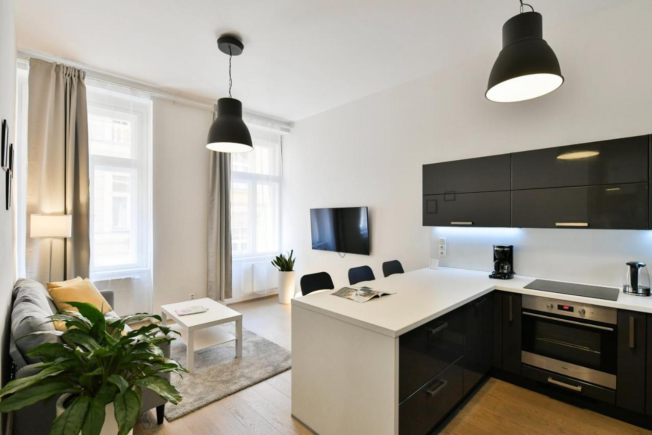 Apartmán Klimentska 52 *